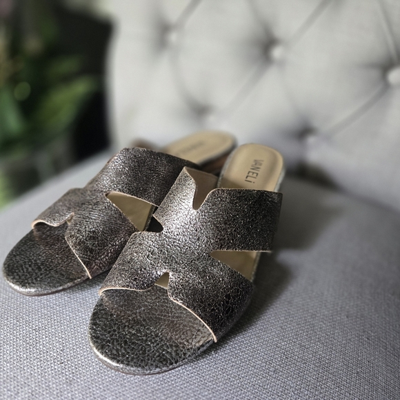 VANELLI Horus Metallic Slide On Sandals - Picture 1 of 8